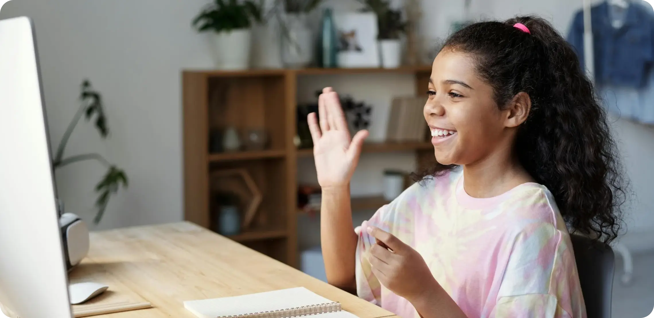 Girl learning online